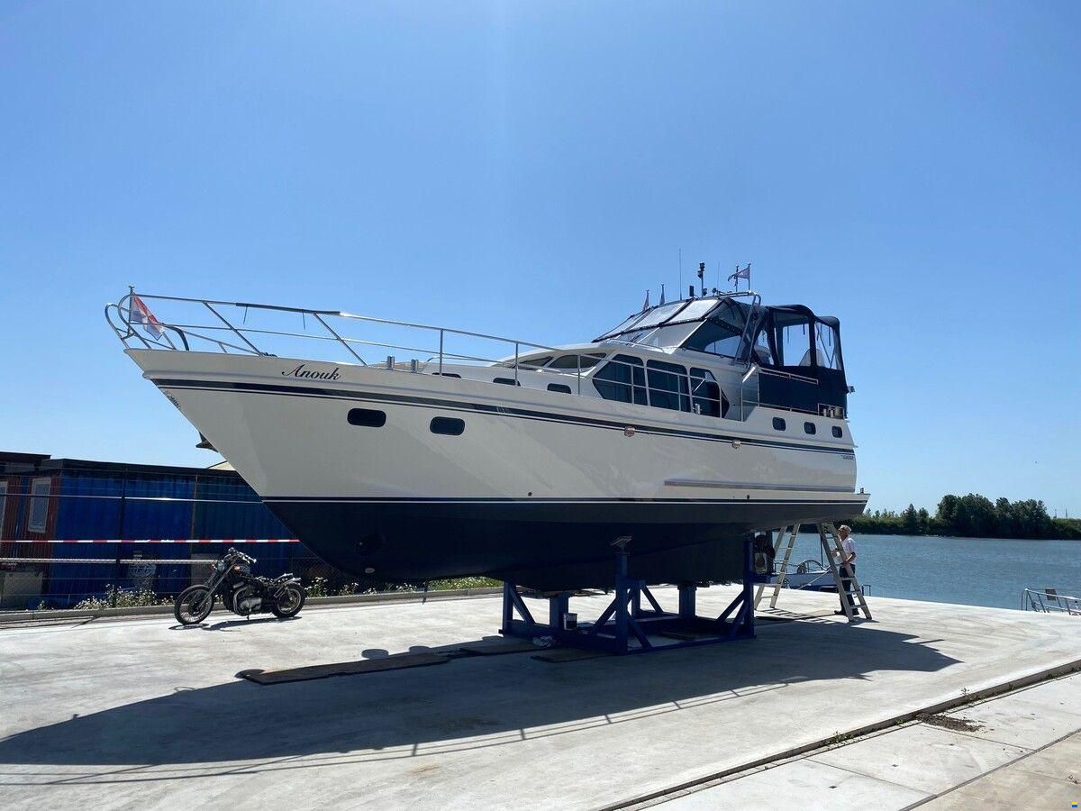 Valkkruiser Content 1270