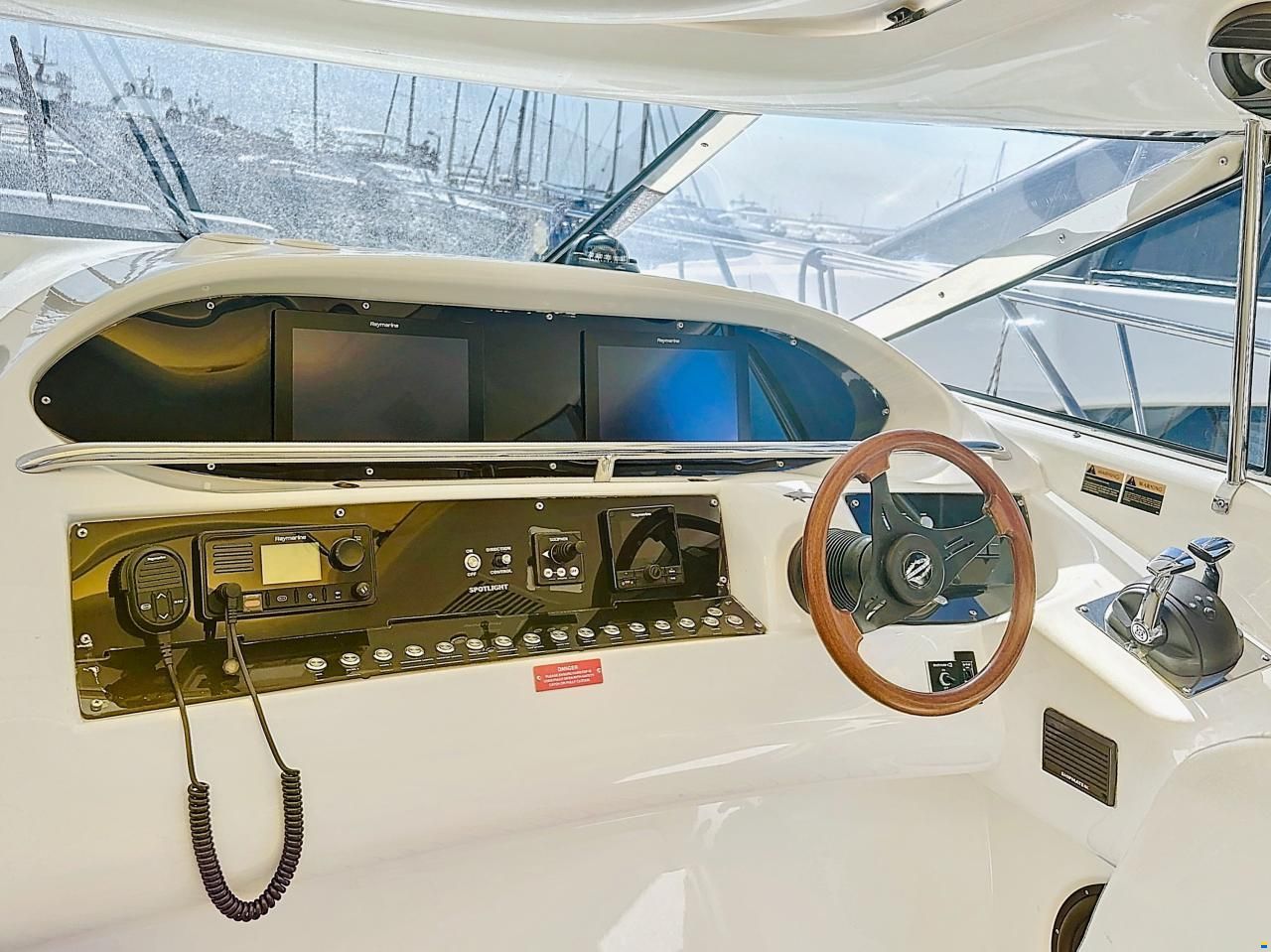 Sunseeker Predator 63