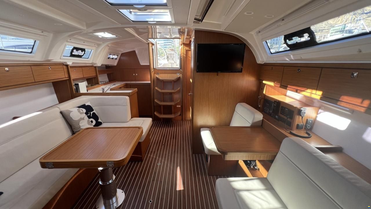 Bavaria Cruiser 41 Style