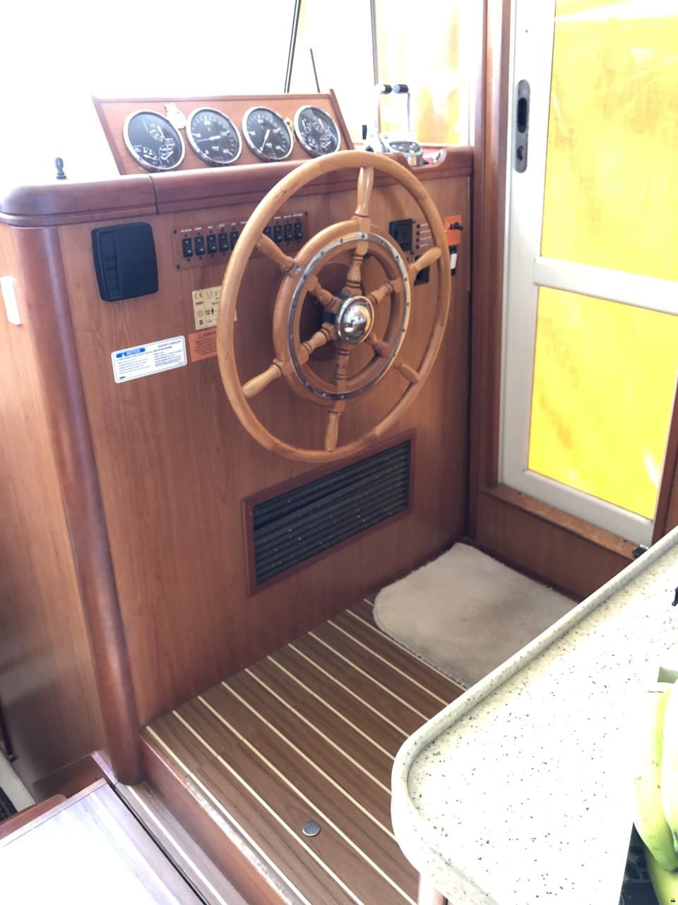 Mainship TRAWLER 400