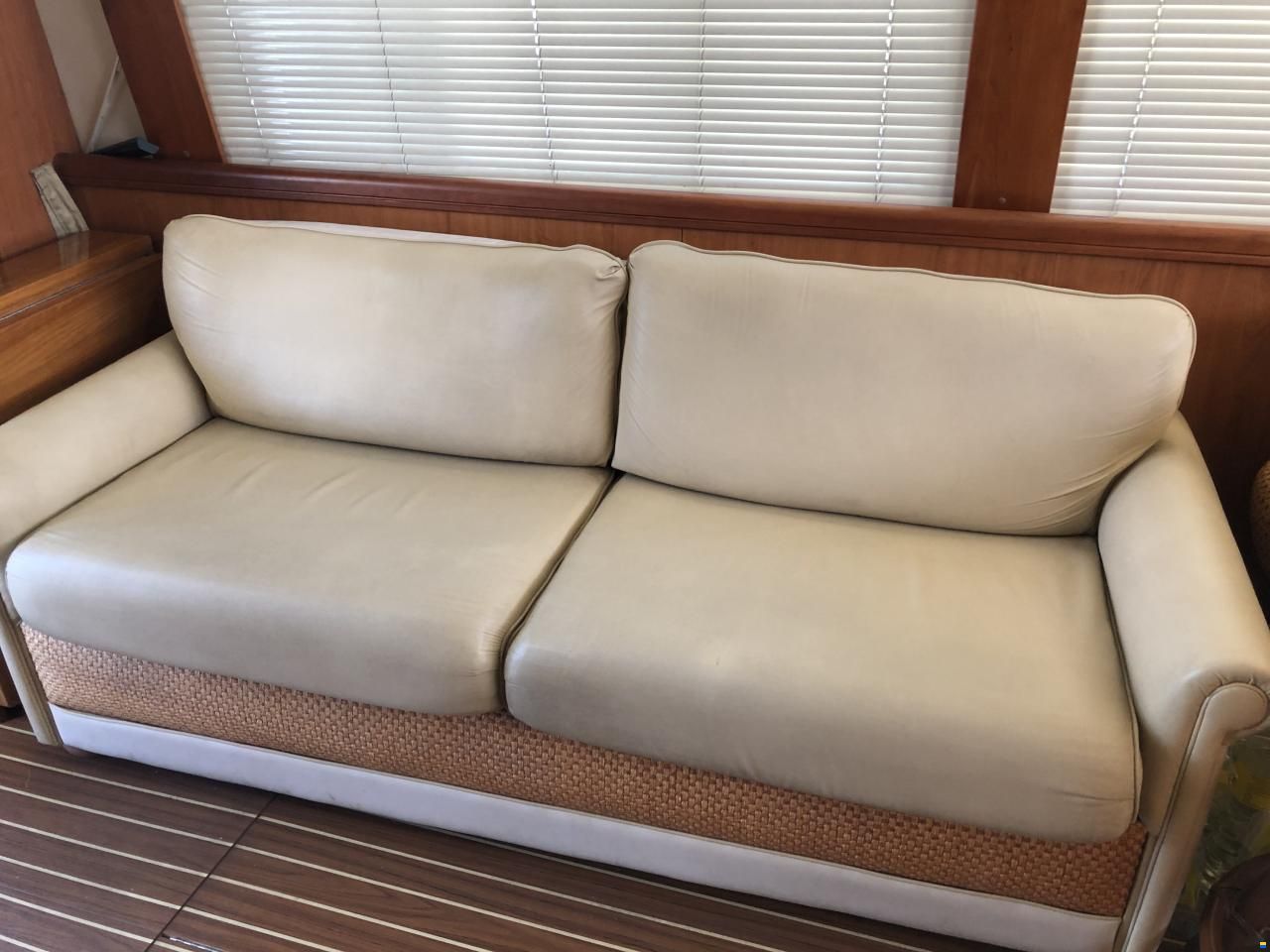 Mainship TRAWLER 400