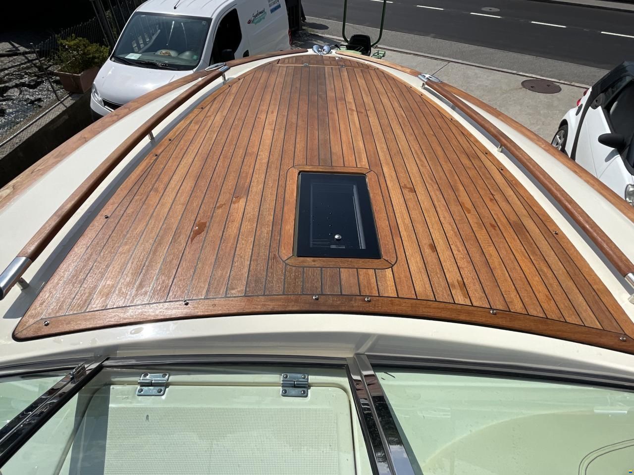 Chris Craft Corsair 28