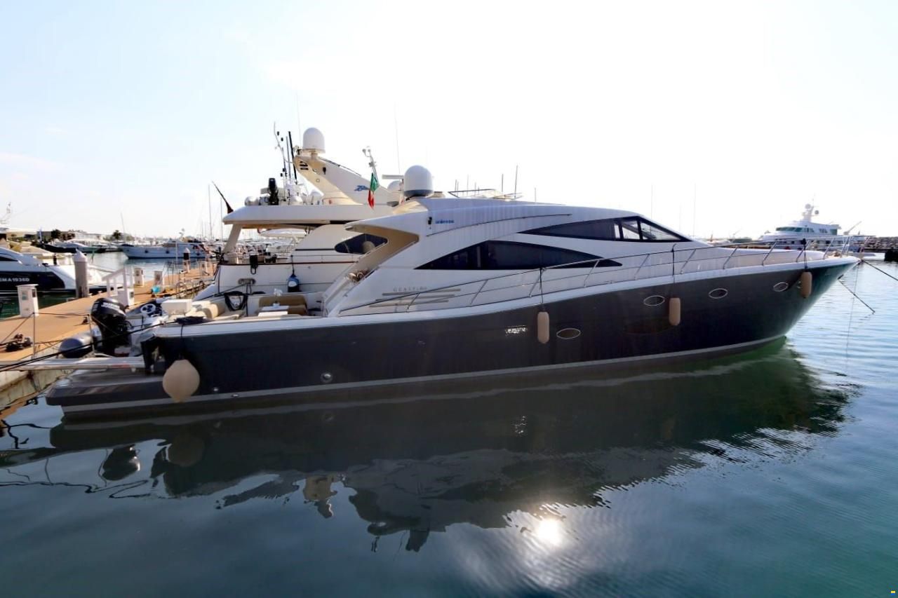 Uniesse 75 HT