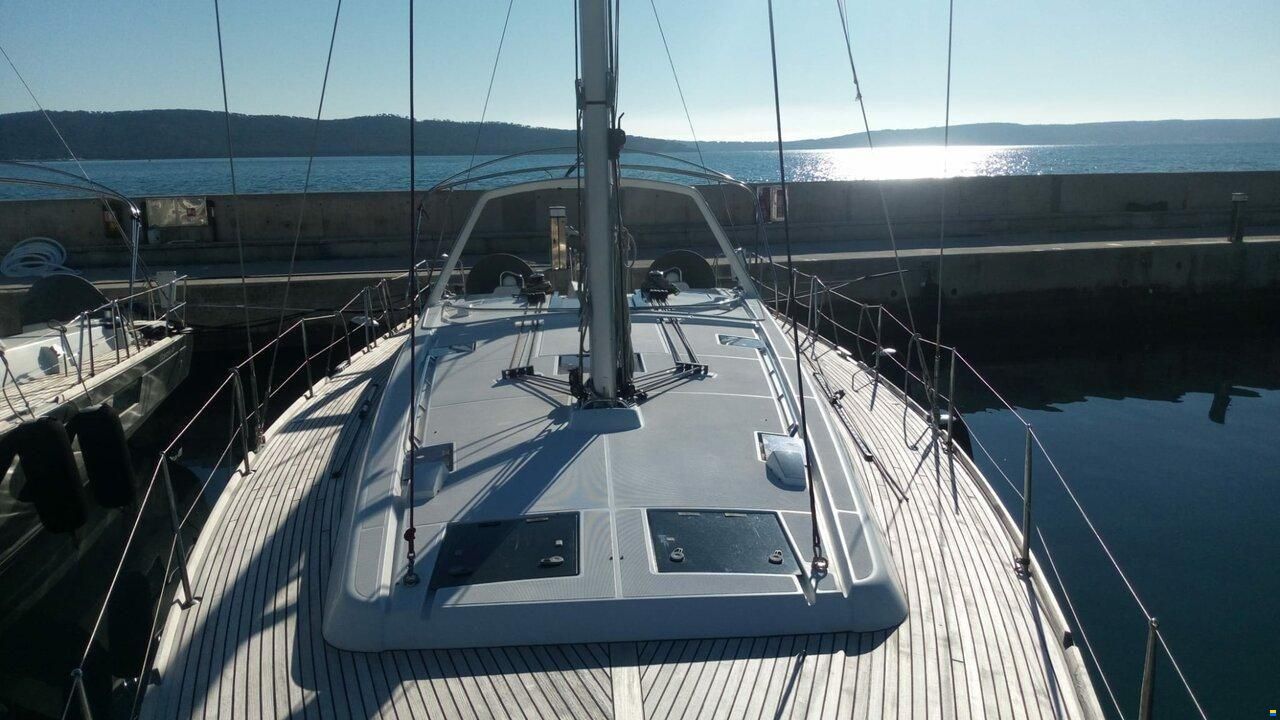 Beneteau Oceanis 48