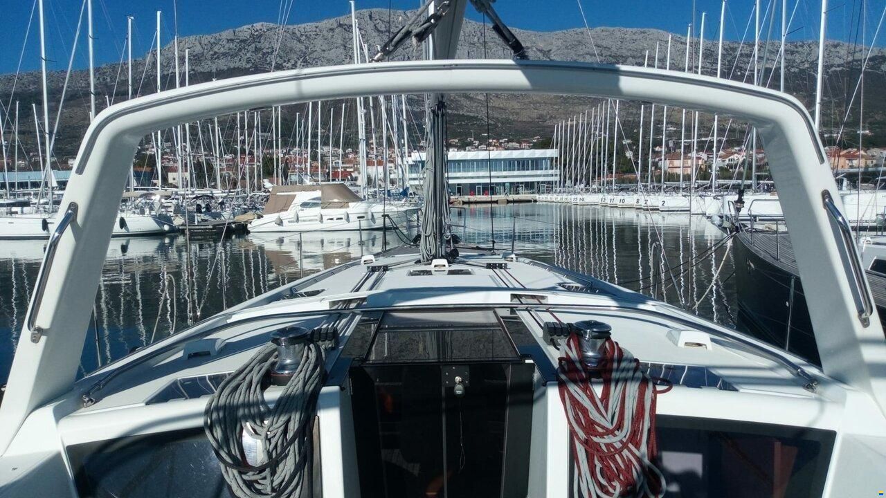 Beneteau Oceanis 48
