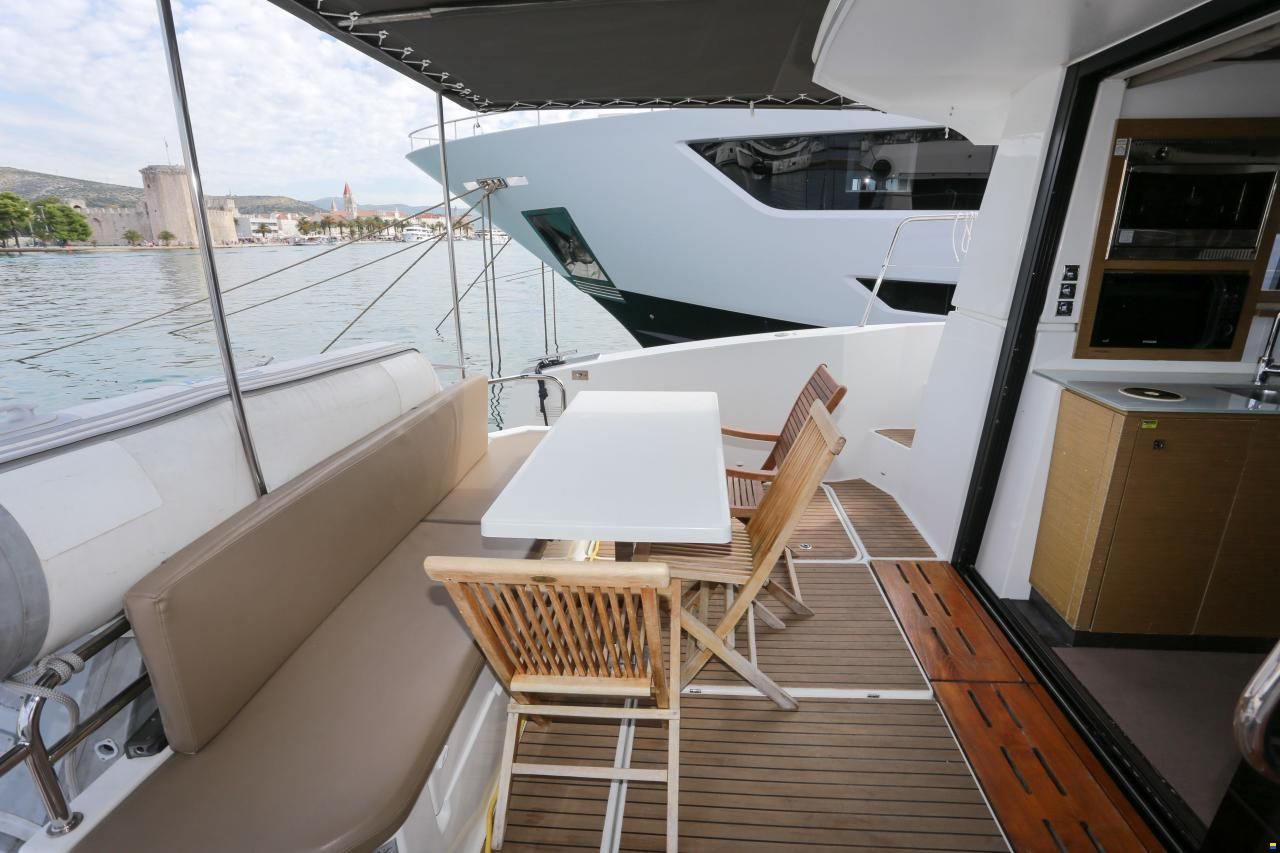 Fountaine Pajot MY 37