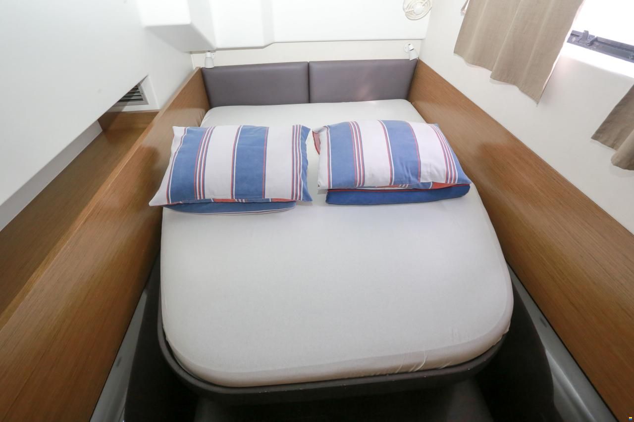 Fountaine Pajot MY 37