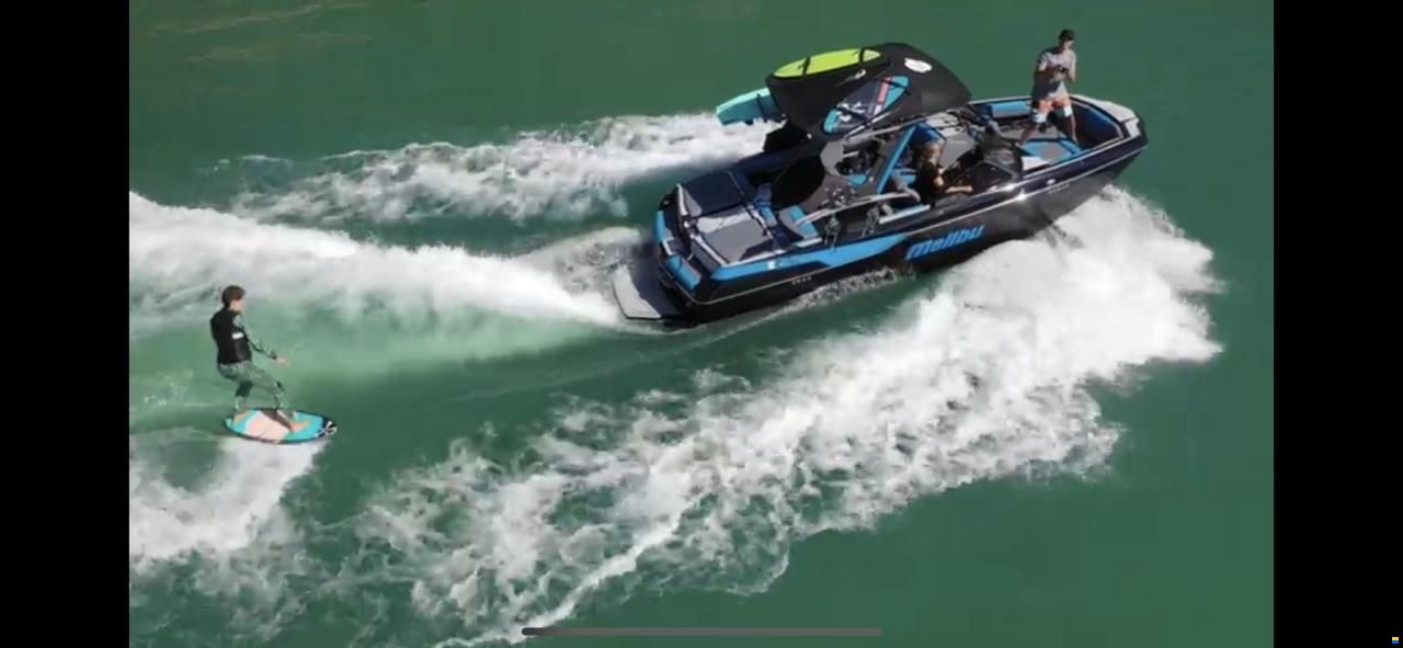 Malibu M220