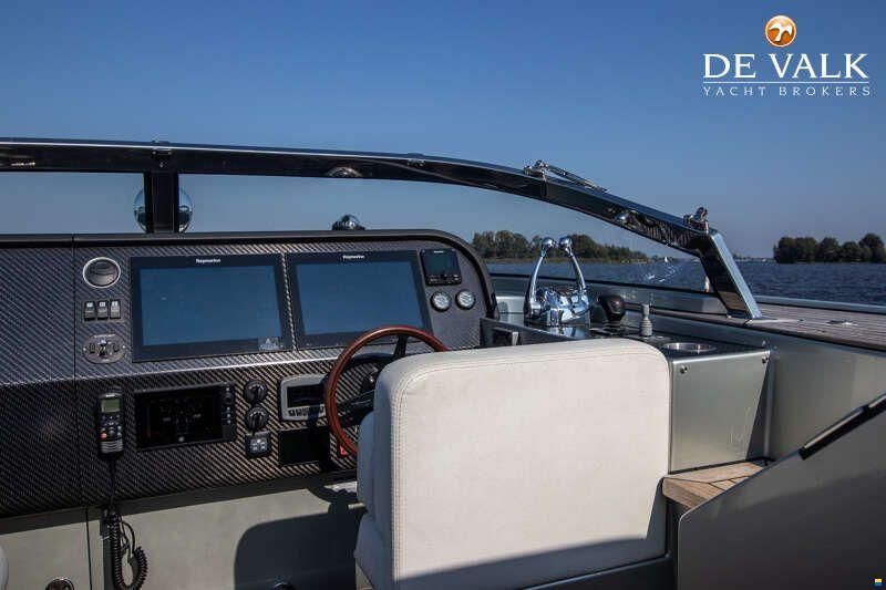 Custom Reliant X40T Limousine Tender Tax