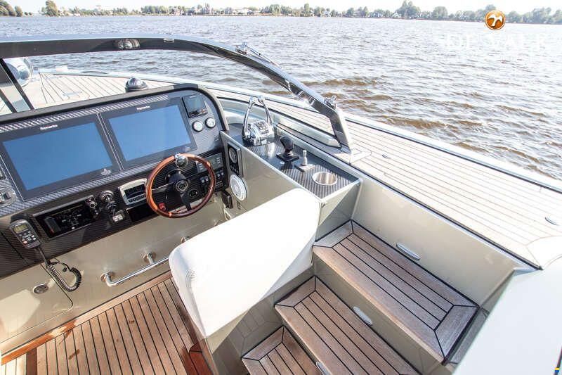 Custom Reliant X40T Limousine Tender Tax