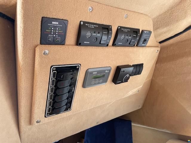 Bayliner 2459 Trophy