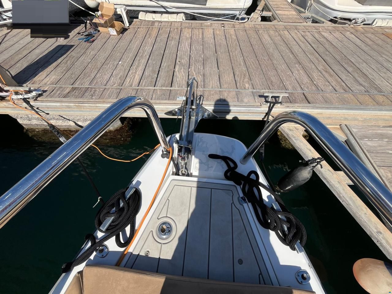 Axopar 28 Cabin