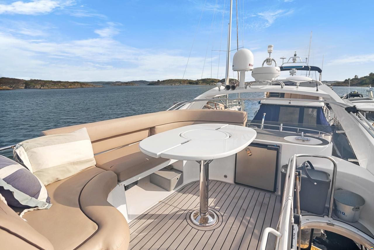 Galeon 440 Fly
