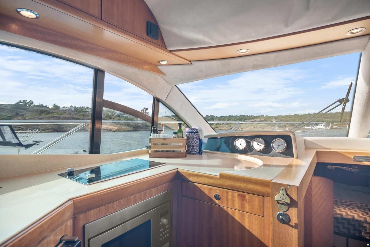 Galeon 440 Fly