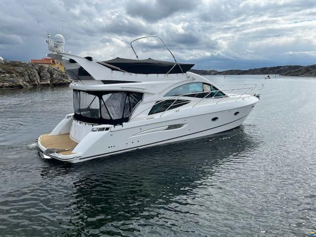 Galeon 440 Fly