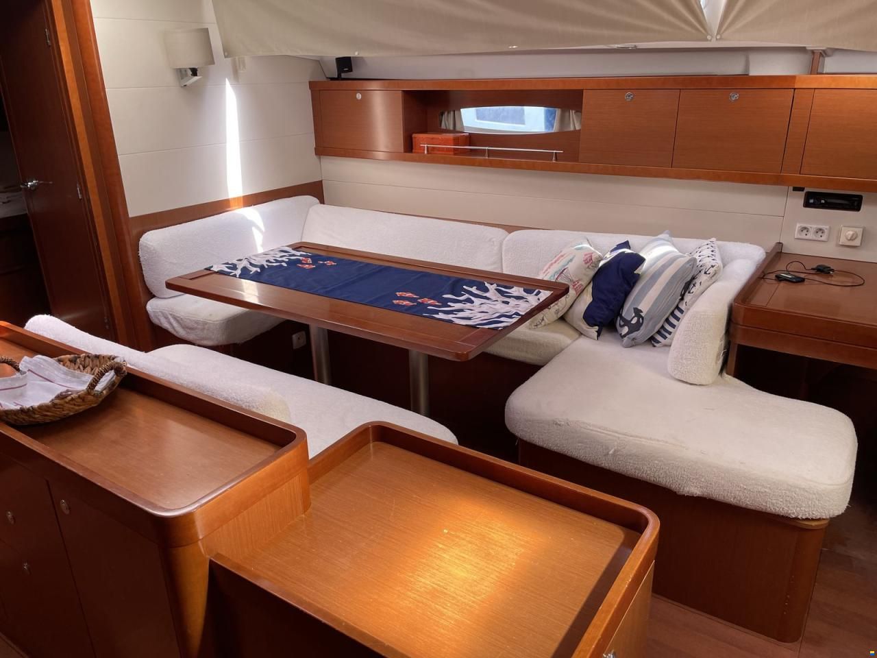 Beneteau Oceanis 50