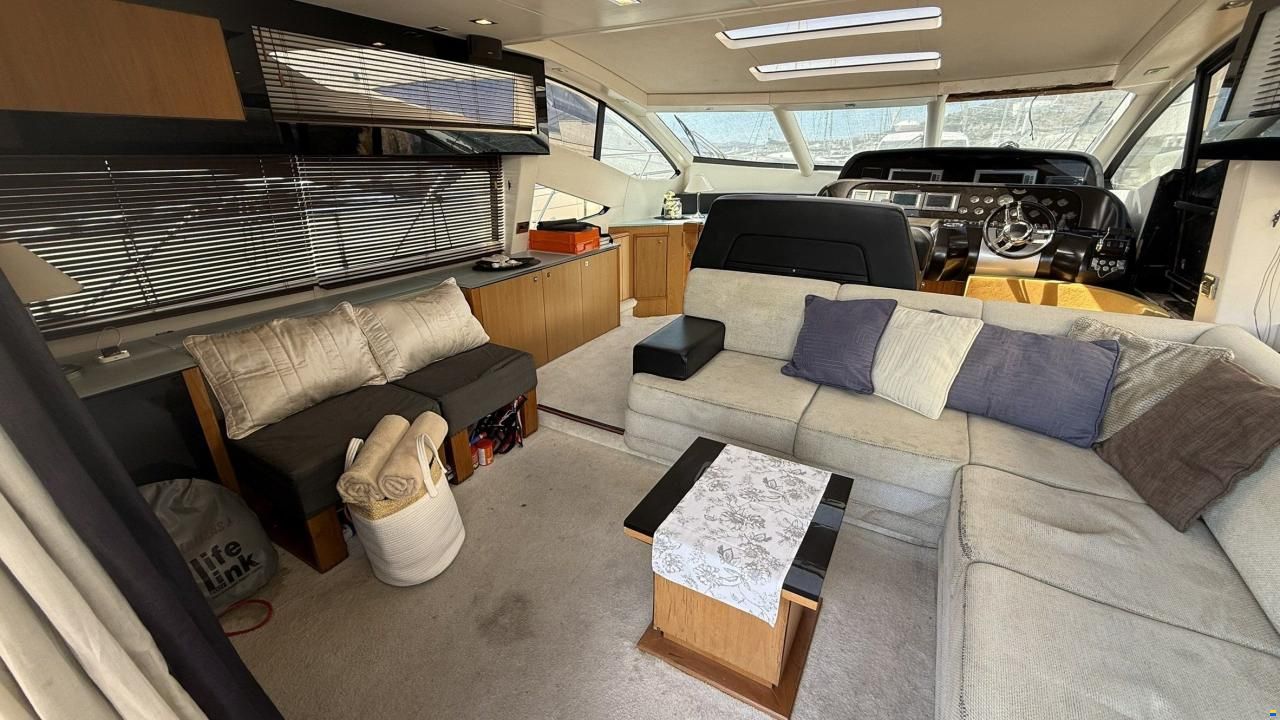 Sunseeker 64 PREDATOR - 2011