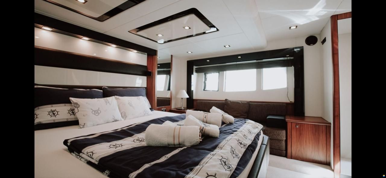 Sunseeker 64 PREDATOR - 2011
