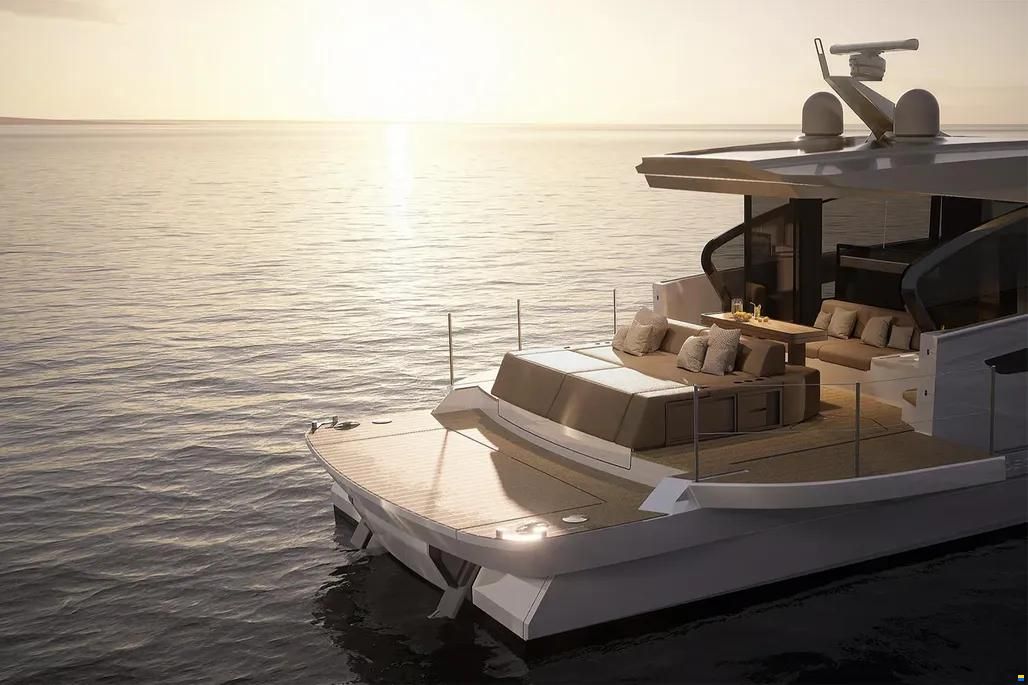 Azimut Seadeck 6