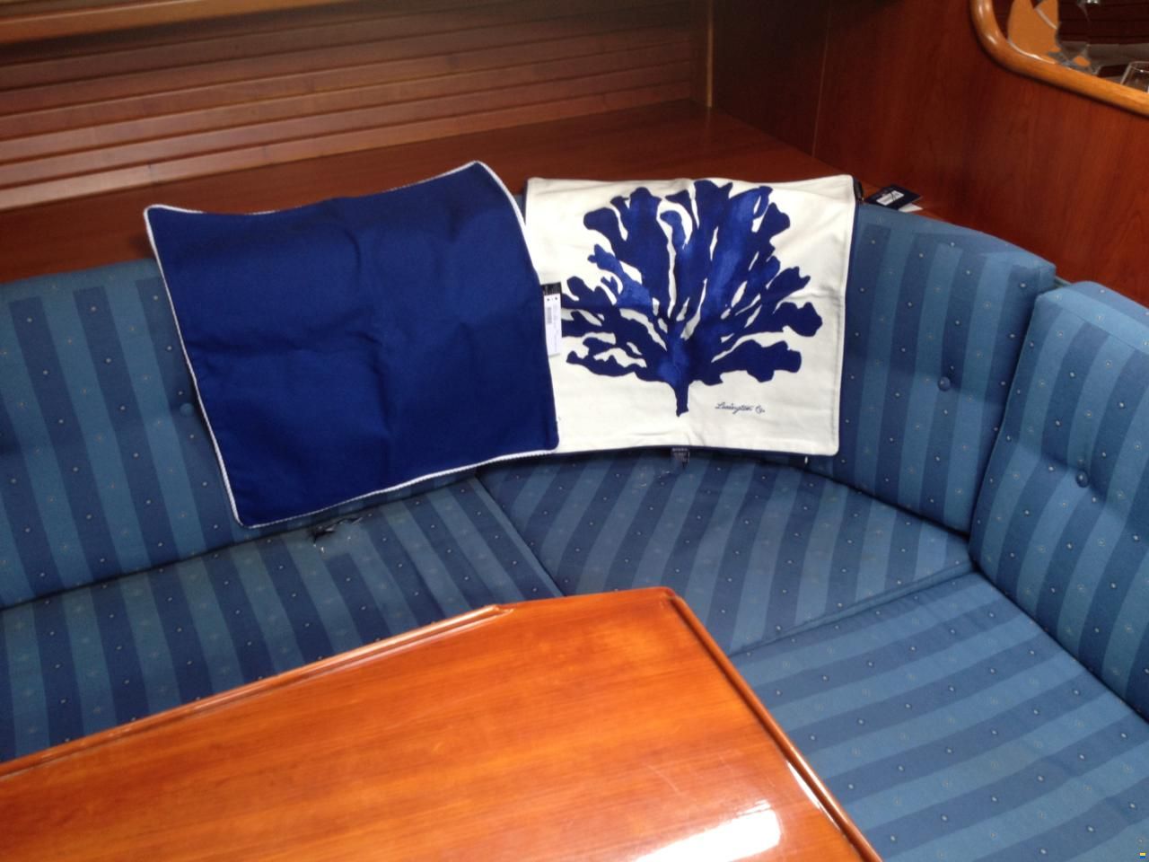 Helmsman 43