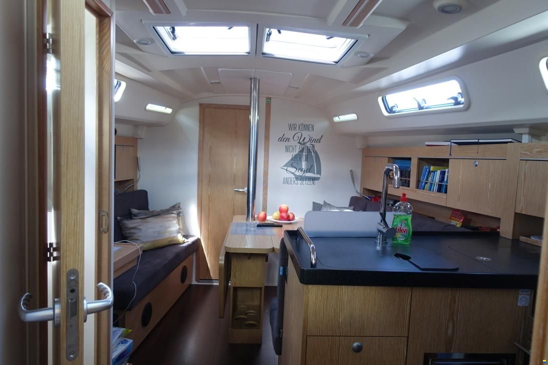 Hanse 345