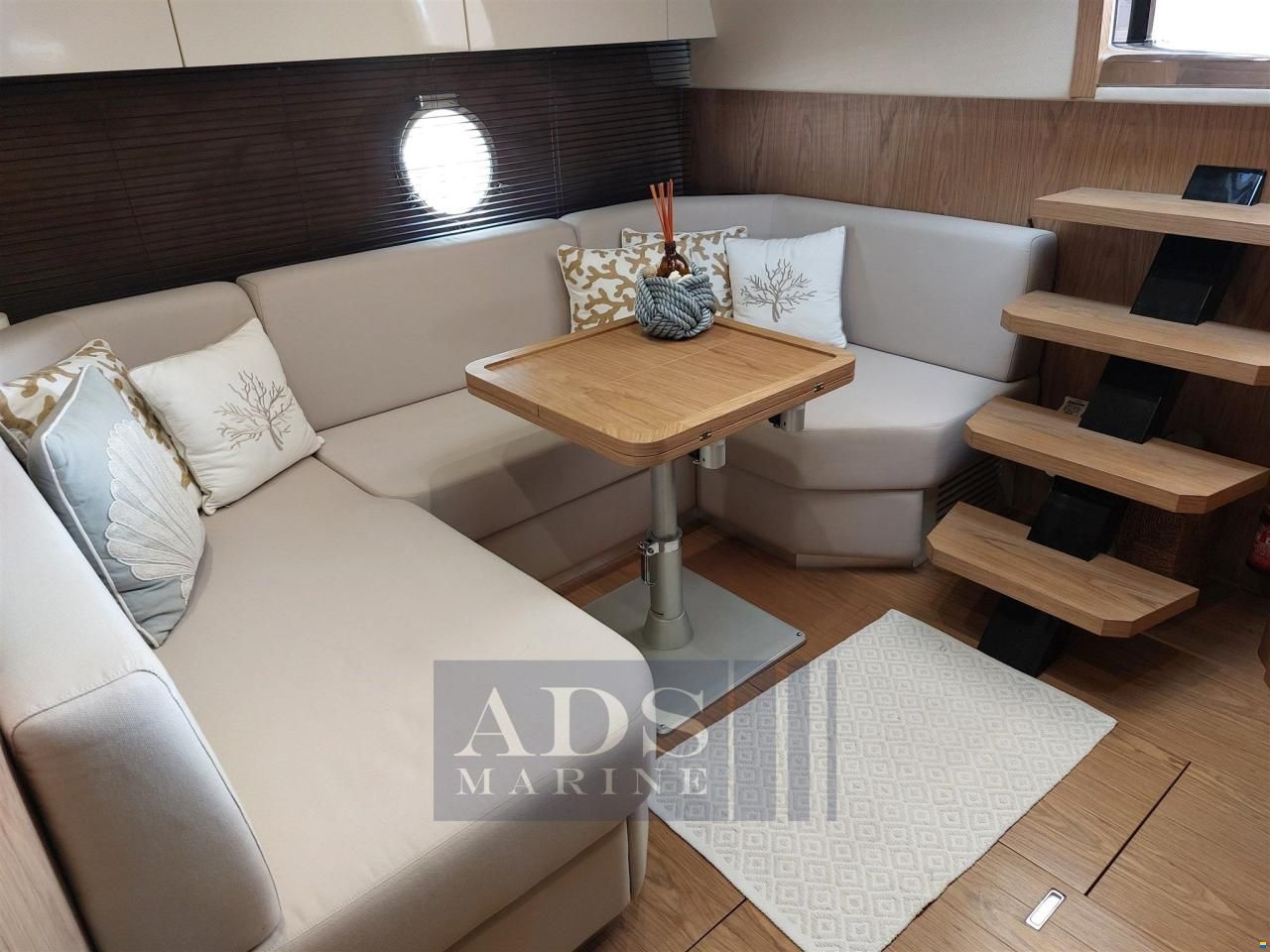Sessa C48 - 48