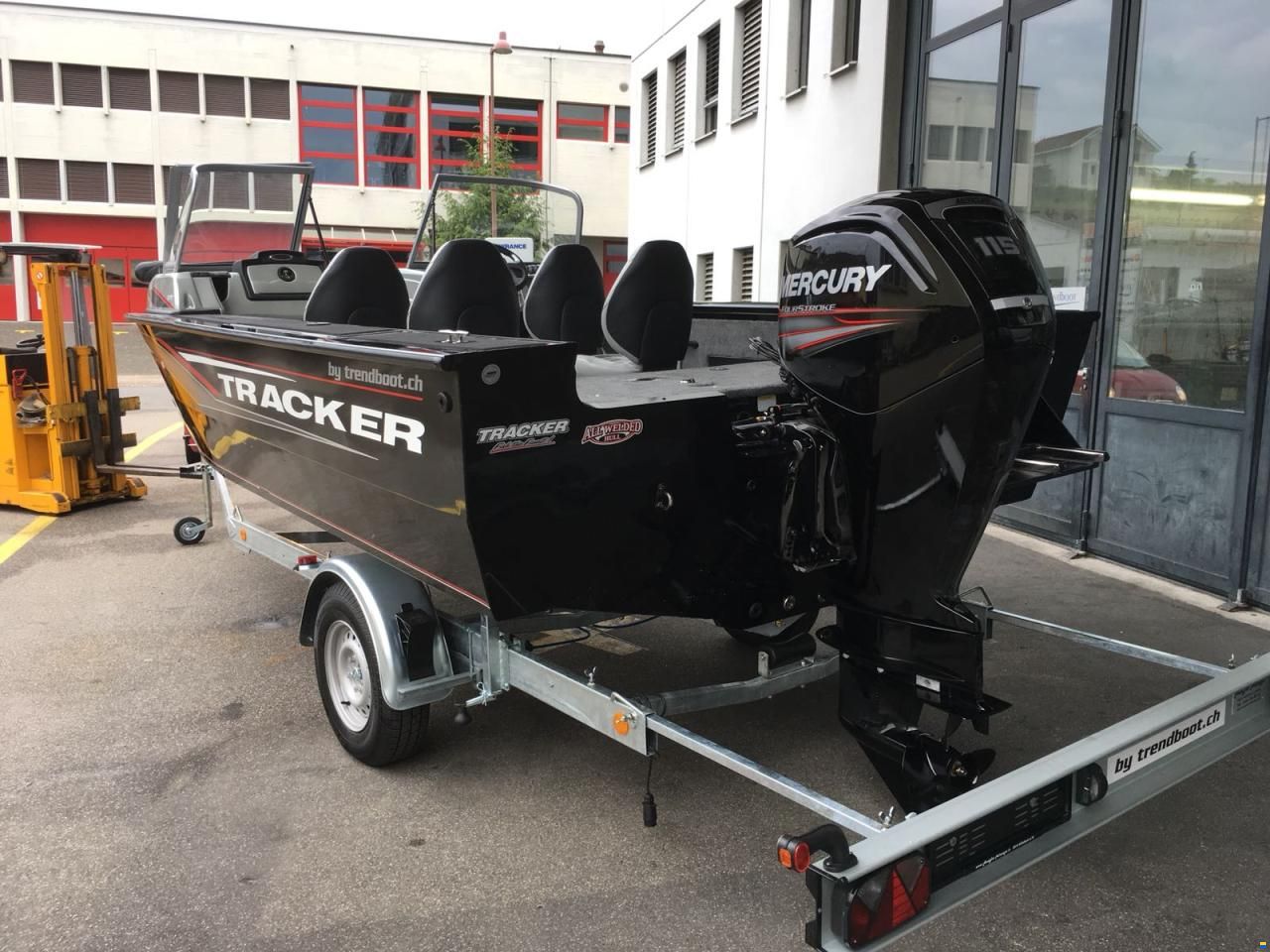Tracker Marine Targa V18 WT