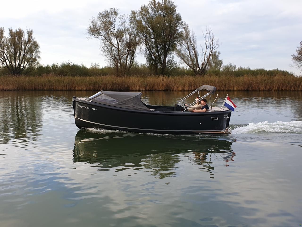 Maxima 650 Flying Lounge