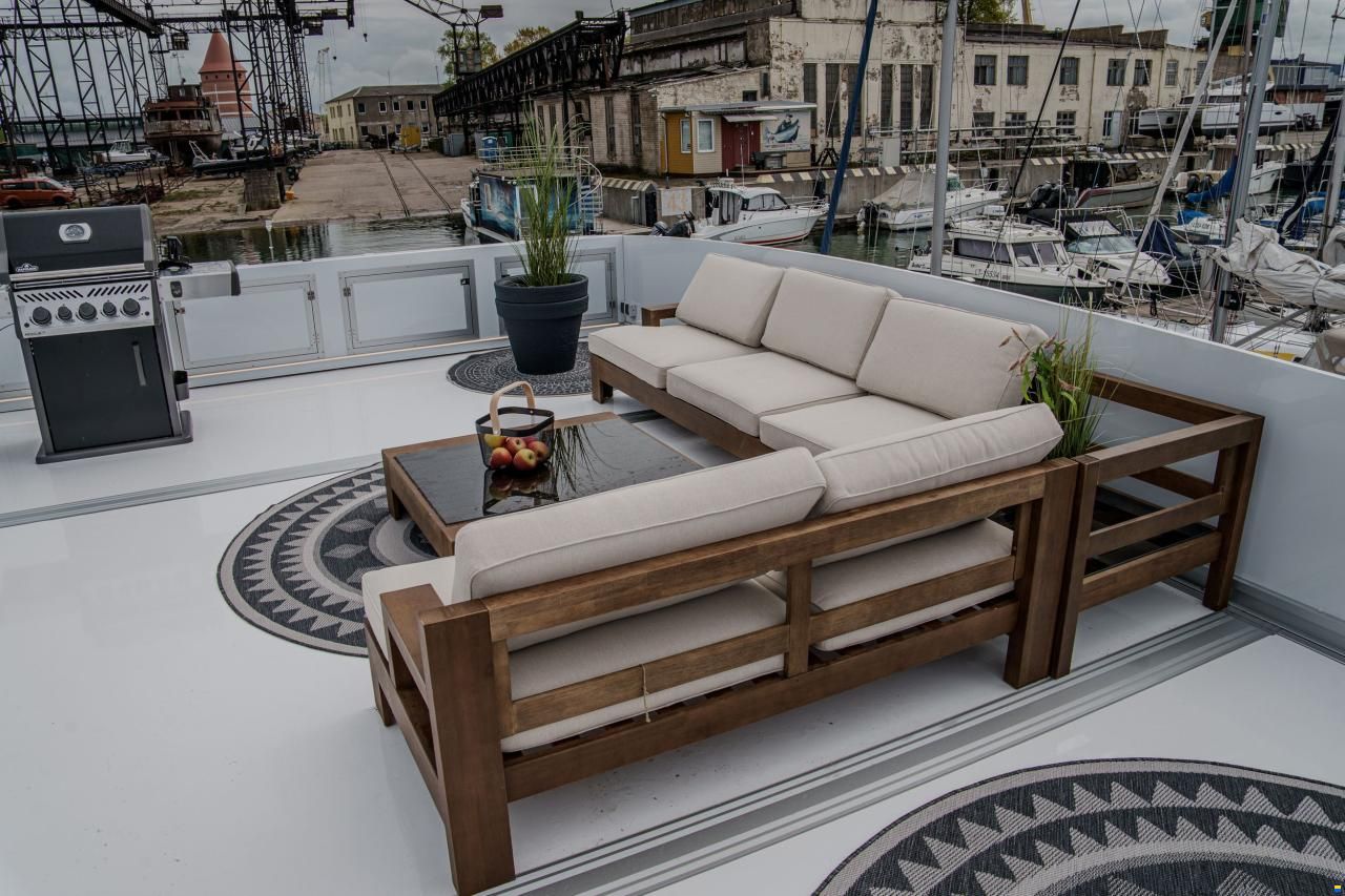 Nordic Season NS 43 EVO 37 CE-C Houseboat