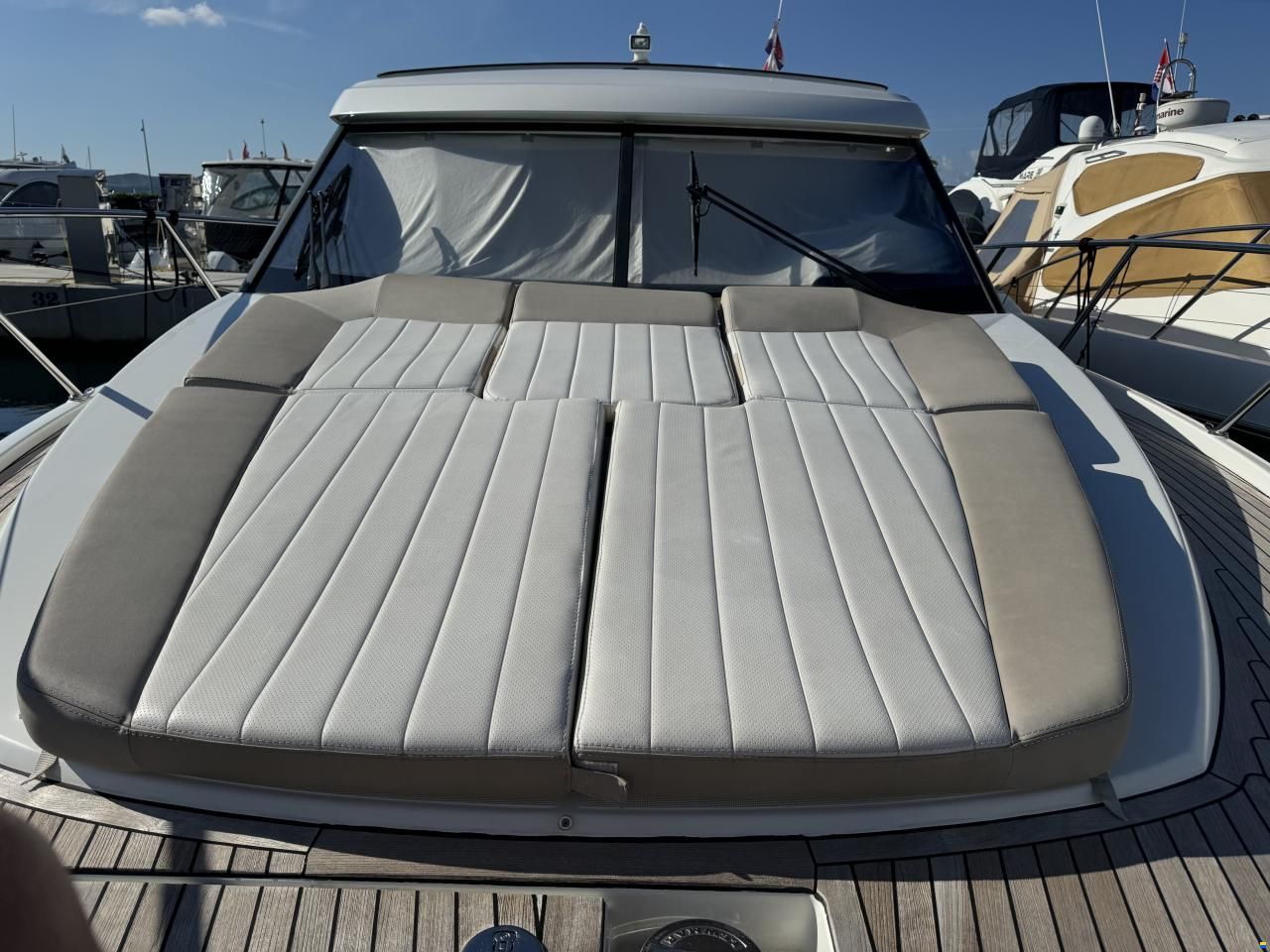 Jeanneau NC 11