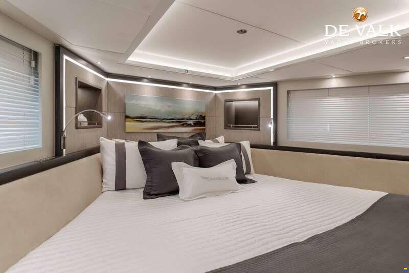 Van der Valk Continental II 23M