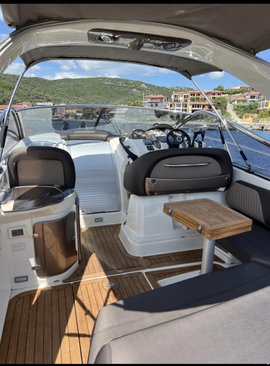 Cranchi Endurance 33