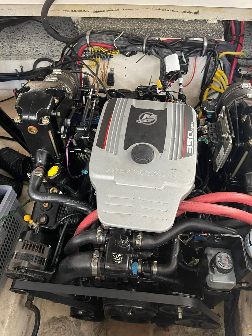 Chaparral 270 Signature