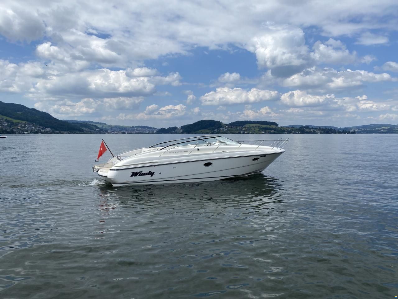 Windy 32 Grand Tornado