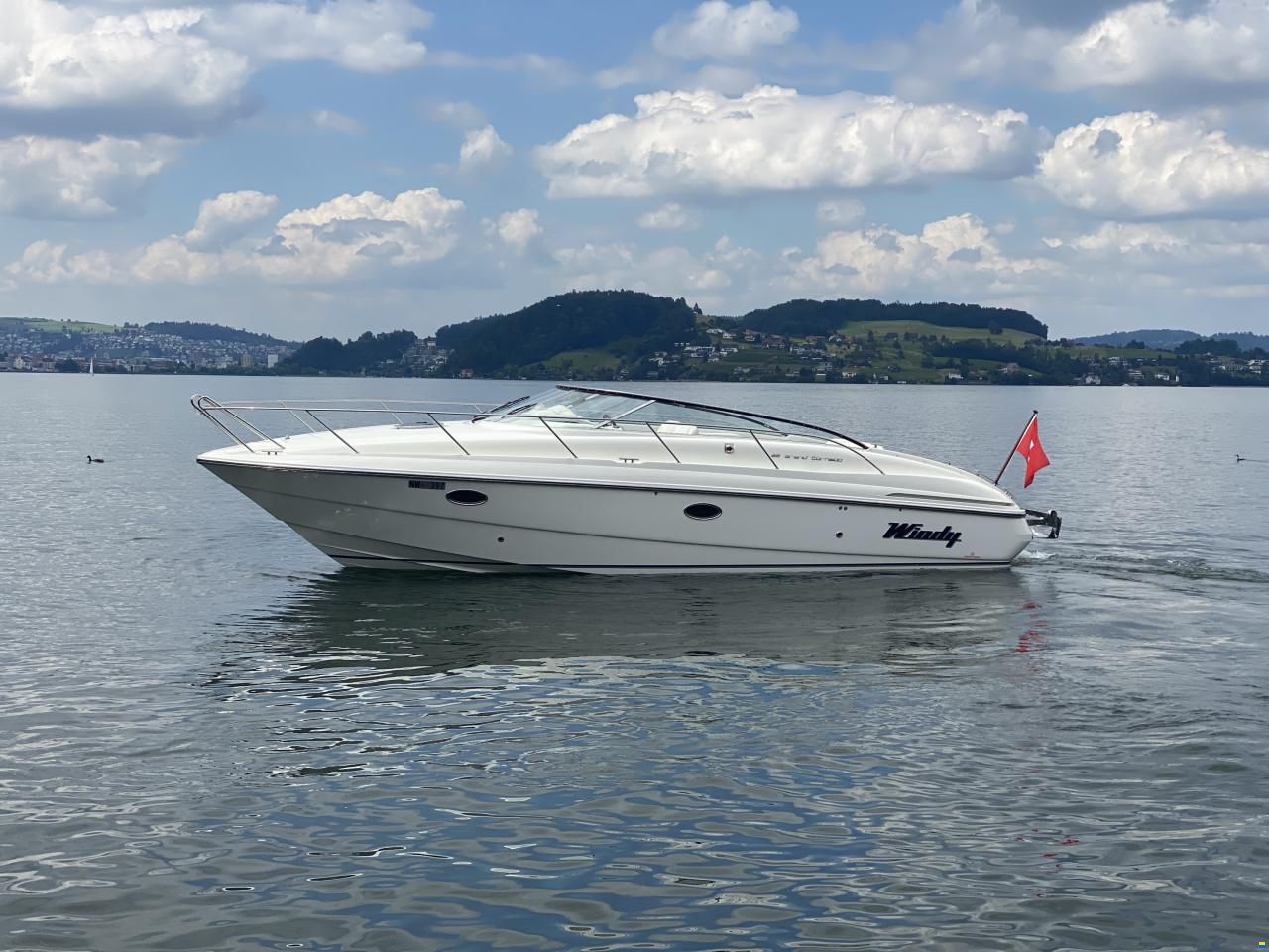 Windy 32 Grand Tornado