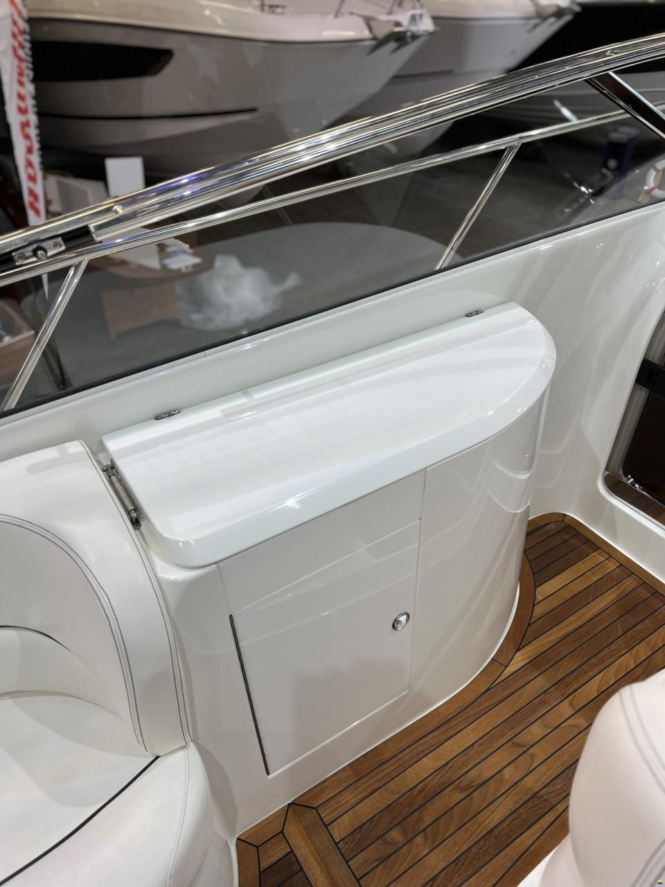 Windy 32 Grand Tornado