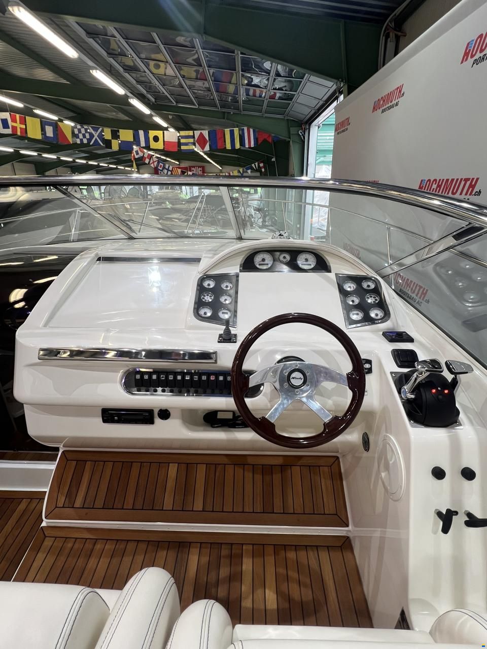 Windy 32 Grand Tornado