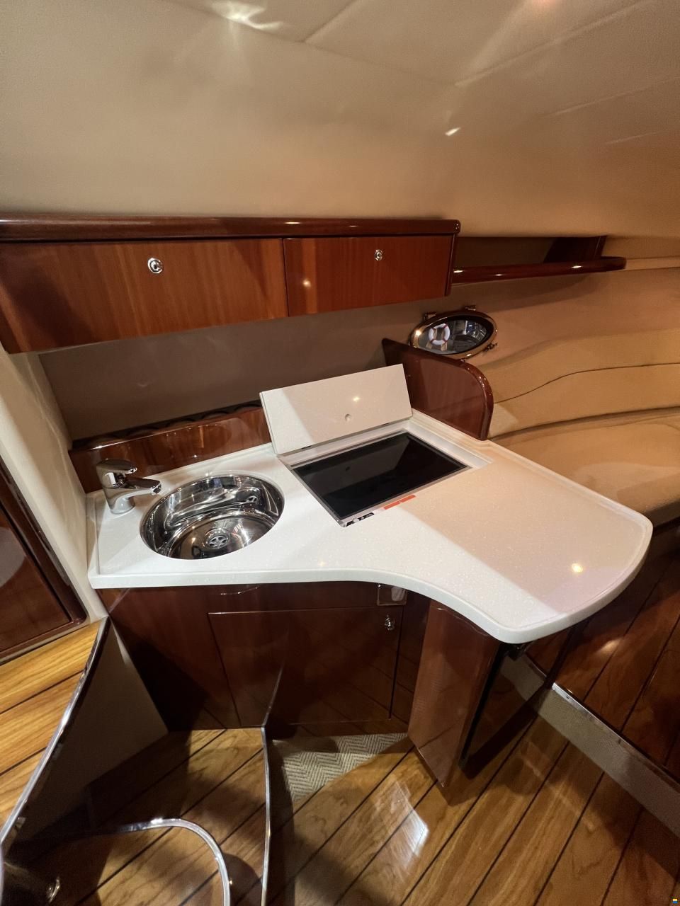 Windy 32 Grand Tornado