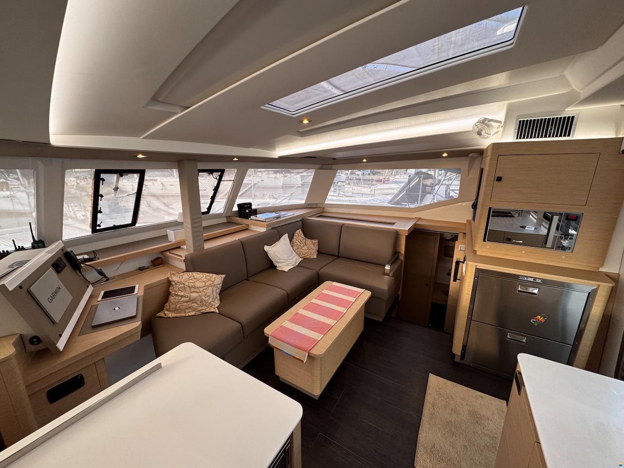 Fountaine Pajot Astrea 42