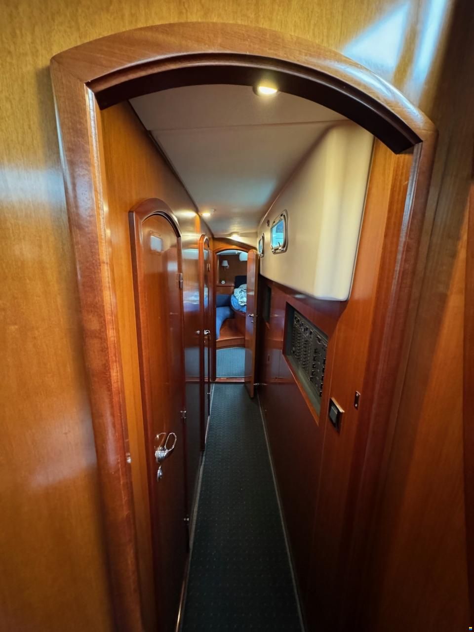 Beneteau 57