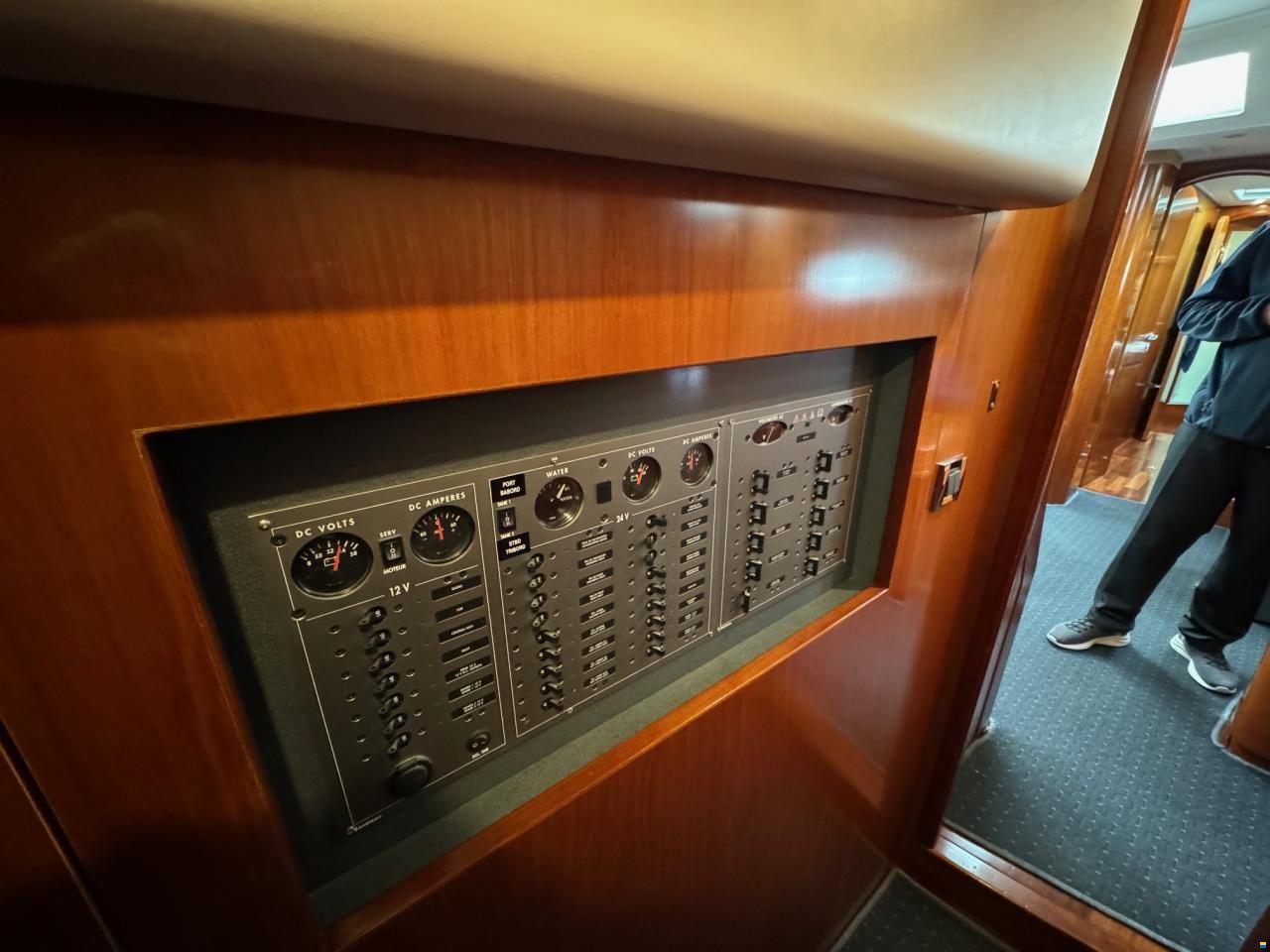 Beneteau 57