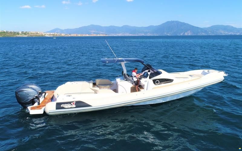 MV Marine MITO 40 and TWINS YAMAHA F425