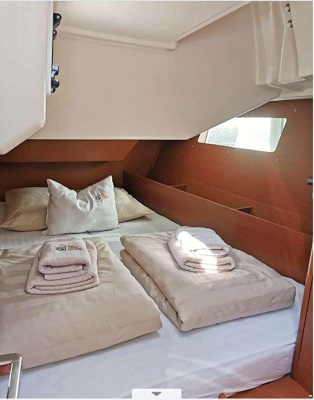 Beneteau Oceanis 41.1
