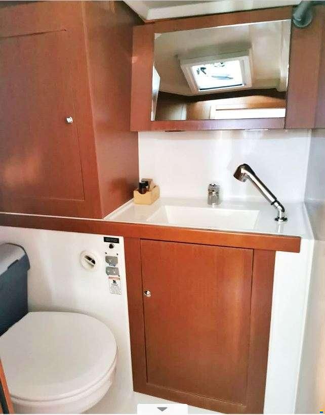 Beneteau Oceanis 41.1