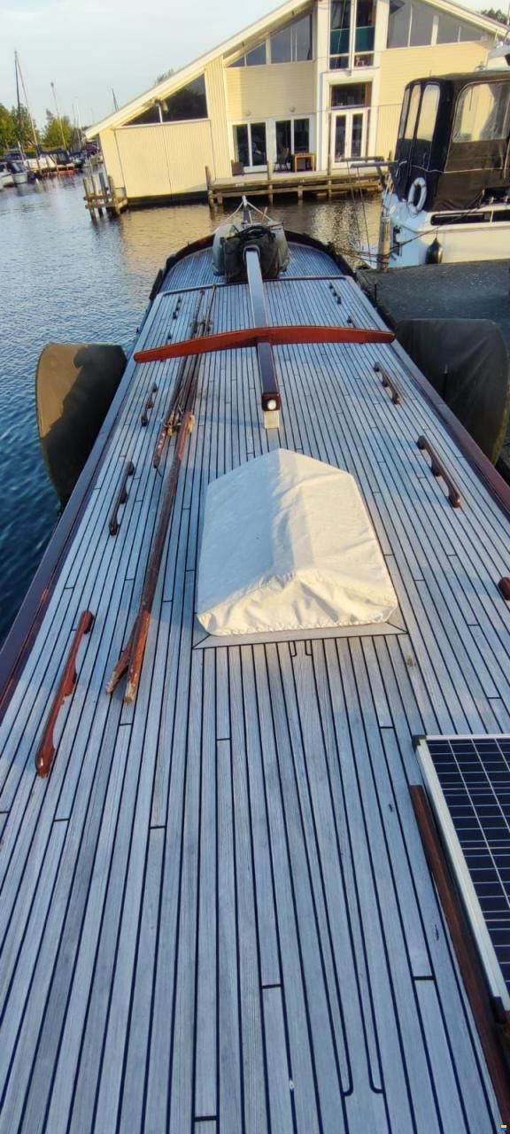 Motortjalk, woonschip
