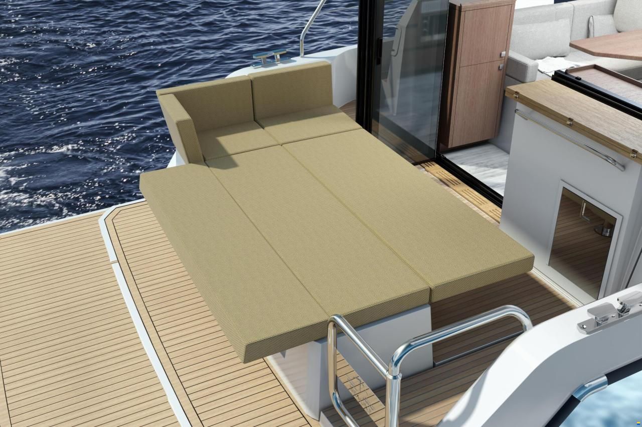 Sealine C335