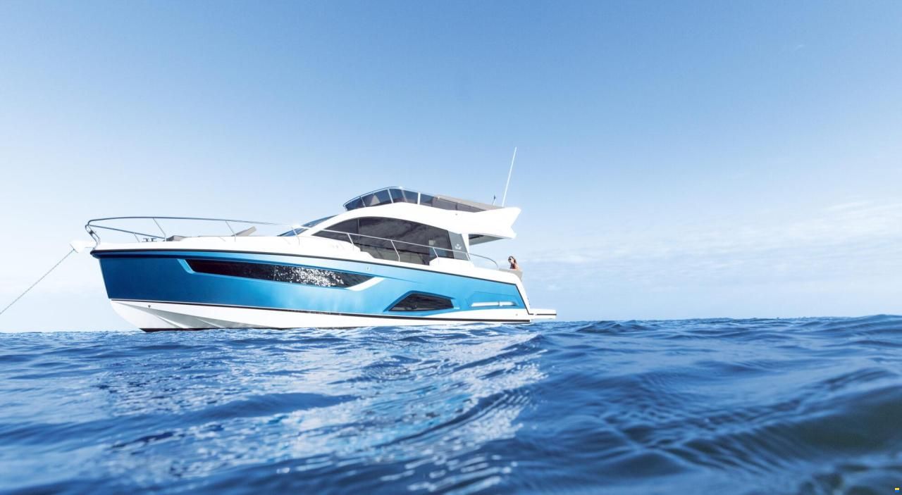 Sealine F430
