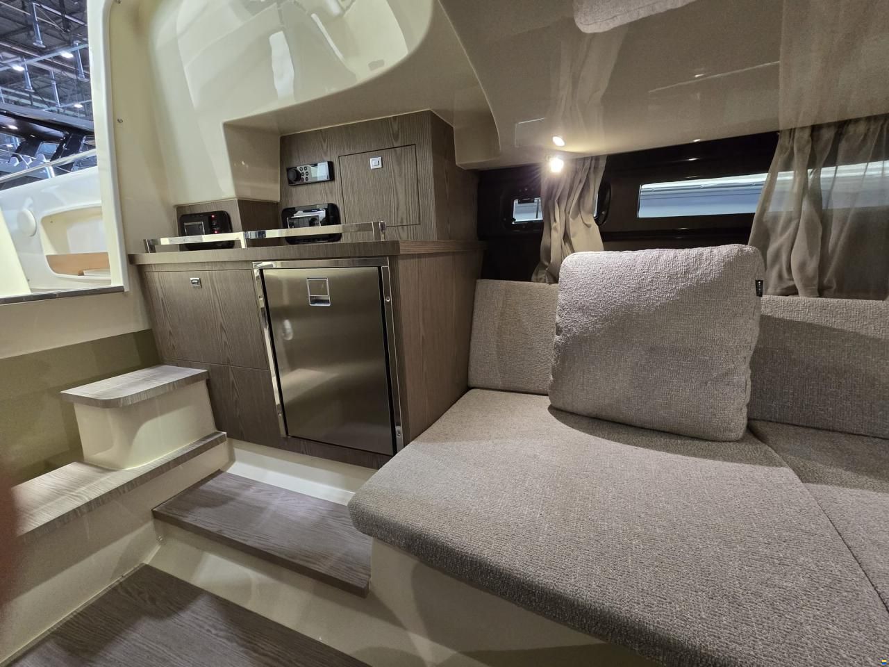 Invictus 280 GT