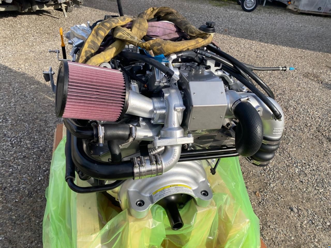 Hyundai Seasall 270S