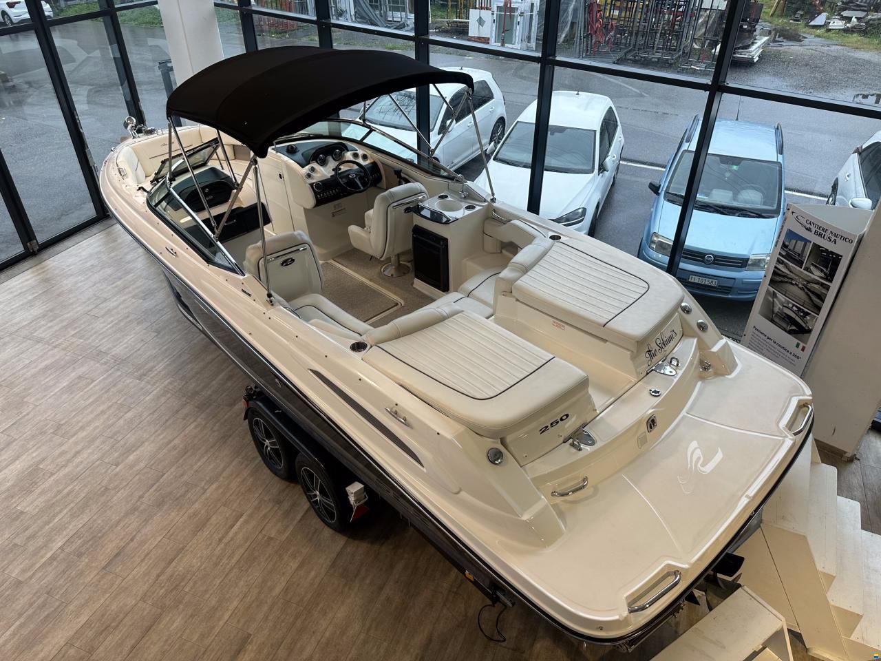 Sea Ray 250 SLX